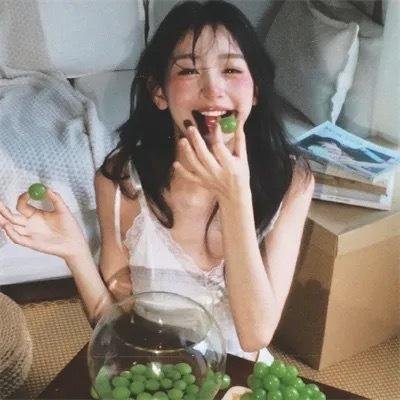 月亮与蛋糕